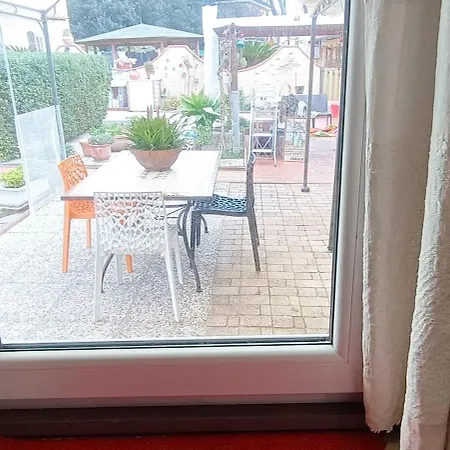 Casa In Giardino