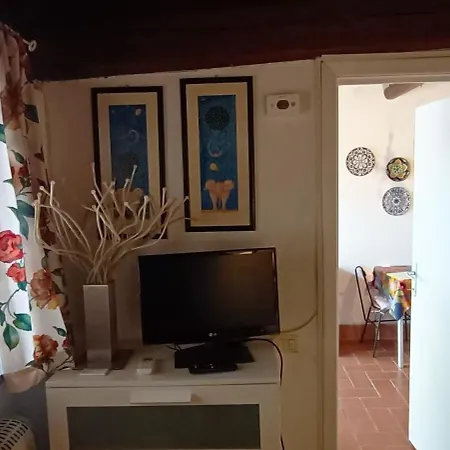 Casa In Giardino Piombino